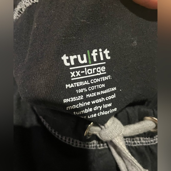 TruFit pj shorts size XXL. Grey and black - Picture 3 of 6